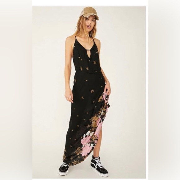 Free People Get  To You Printed Maxi Slip- Size Medium. New with tags - Picture 3 of 6